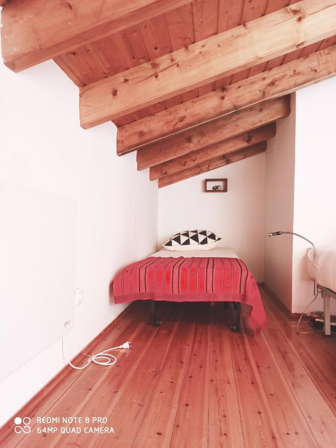 Homestay Attic Private Bedroom Aljezur Zewnętrze zdjęcie